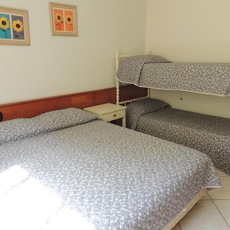 Residencial Kelly Cristina Apartment Bombinhas Ngoại thất bức ảnh
