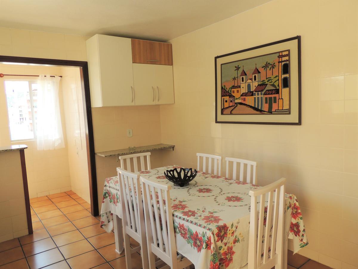 Residencial Kelly Cristina Apartment Bombinhas Ngoại thất bức ảnh