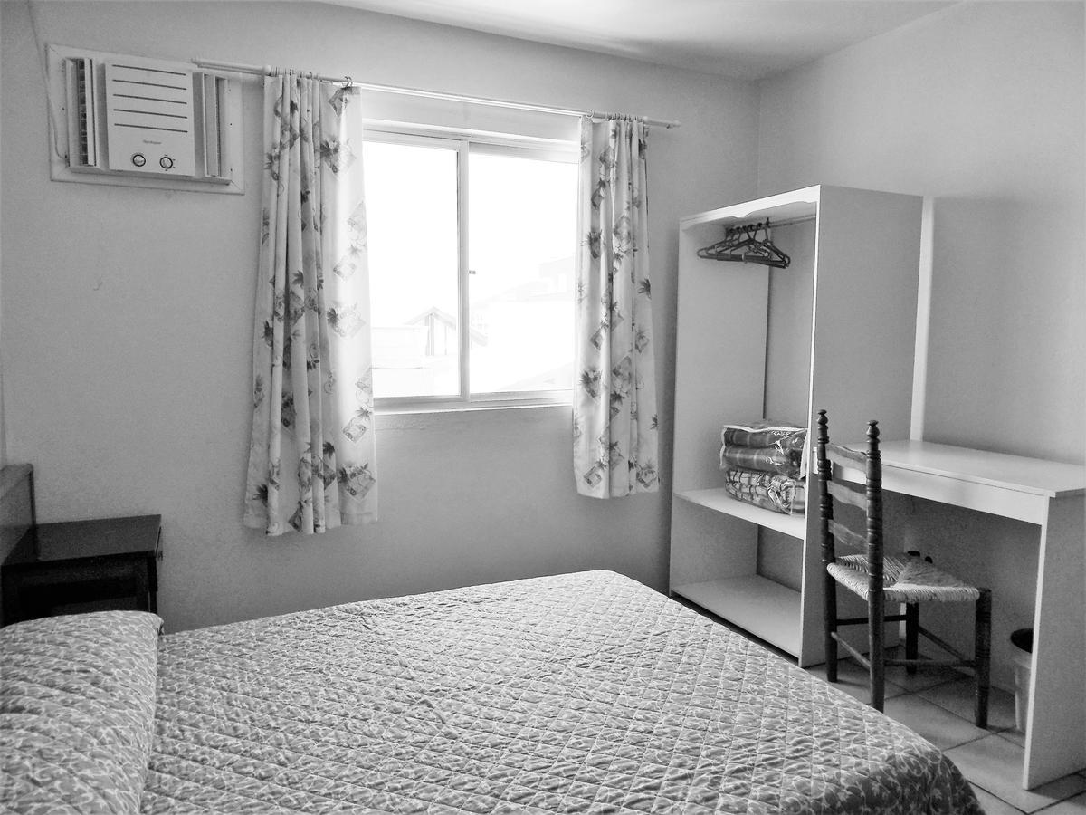 Residencial Kelly Cristina Apartment Bombinhas Ngoại thất bức ảnh